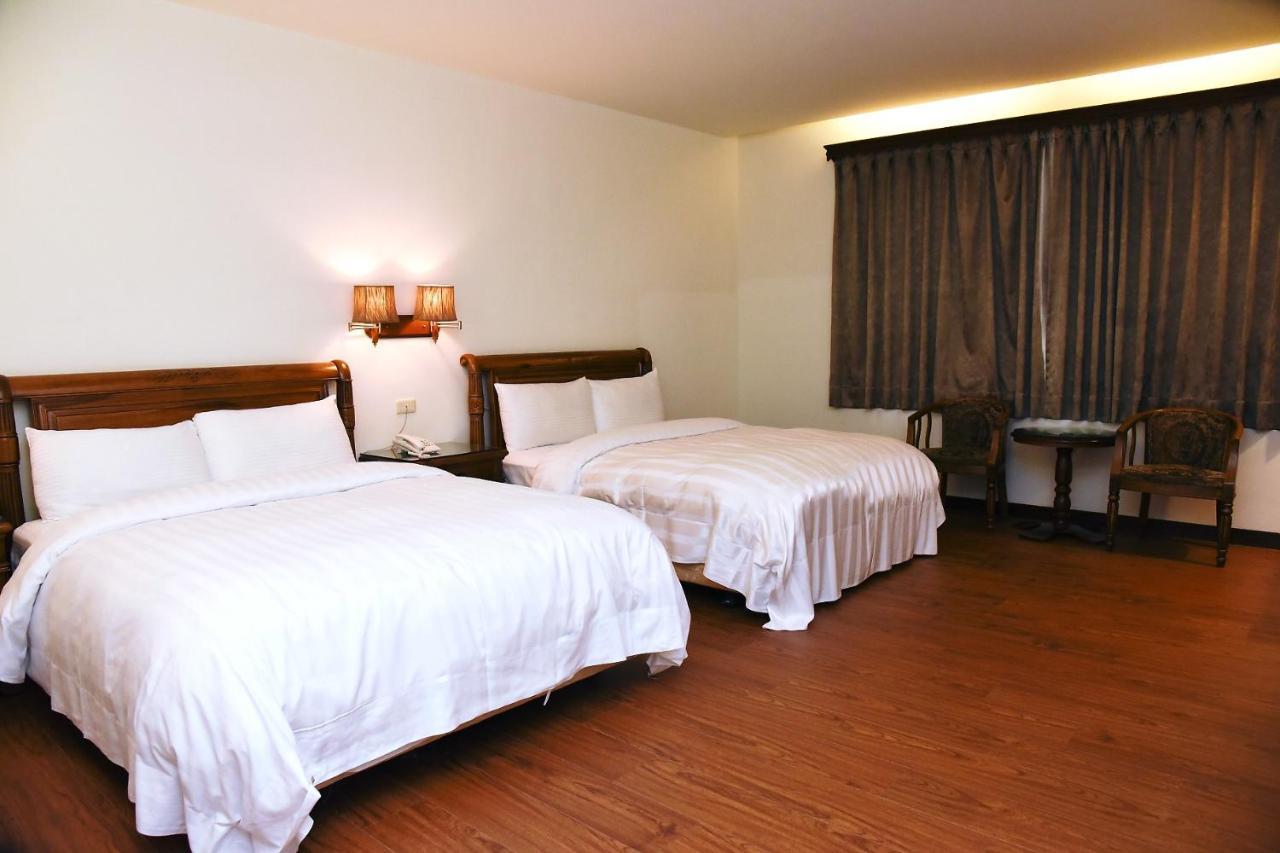 England Business Motel Yilan Exteriér fotografie